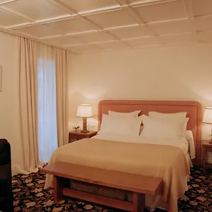 Chateau Voltaire 5*, Paris France