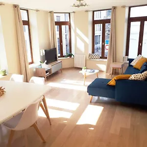 60m2 / Hyper Centre , Lille France