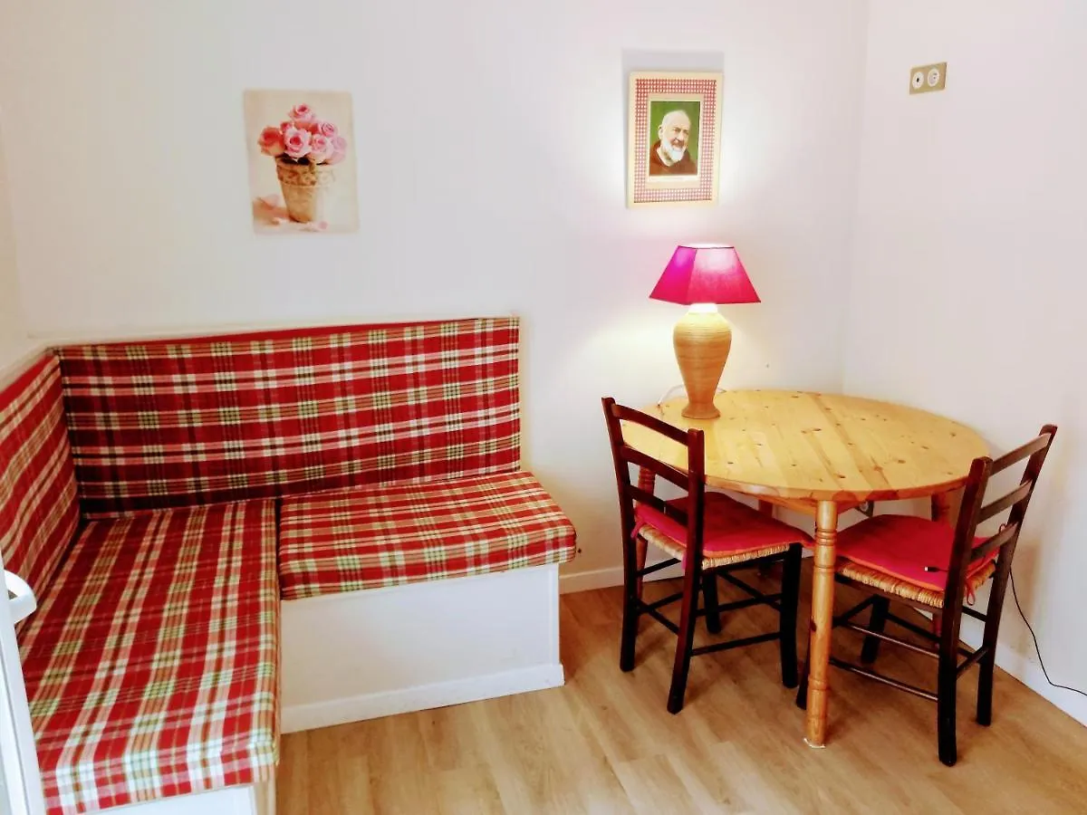 ** Bed & Breakfast La Residence Berceau De Bernadette Lourdes France