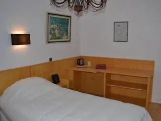 ** Alojamento de Acomodação e Pequeno-almoço La Residence Berceau De Bernadette Lourdes França