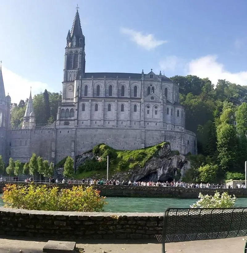 La Residence Berceau De Bernadette Lourdes France
