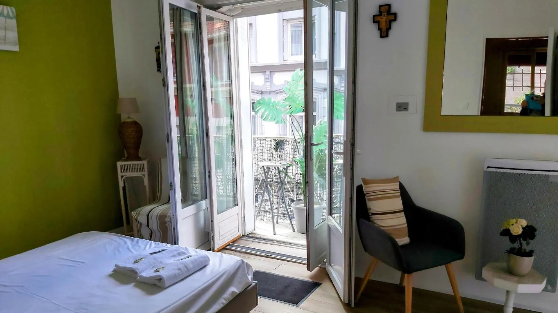 ** Bed & Breakfast La Residence Berceau De Bernadette Lourdes France